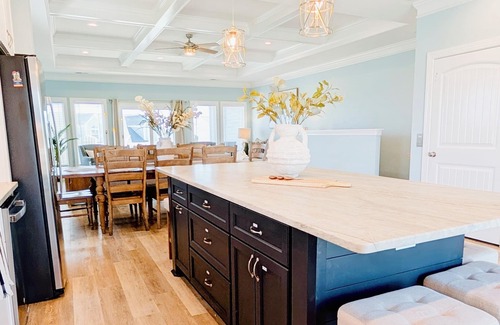 North Topsail Beach House | OCEANFRONT,Spa,Elevator,North Topsail Beach NC,King's Paradise