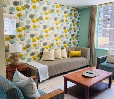 North Beach Apartment | Oceanic 2 Bedroom - Self-catering Apartment