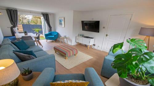Croyde House | Oceanside Croyde, Scandi inspired cottage close to Croyde Beach - Sleeps 6