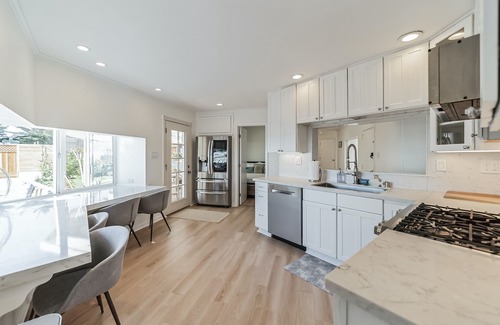 Sharp Park House | Oceanview Coastal Retreat with Barrel Cedar Sauna, Hot Tub & Fire Pit