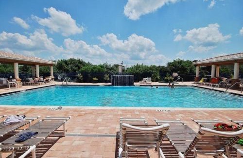New Smyrna Beach House | Oceanwalk 17-605