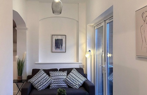 Mangotsfield Apartment | October Discount - Long Stay - Contractors
