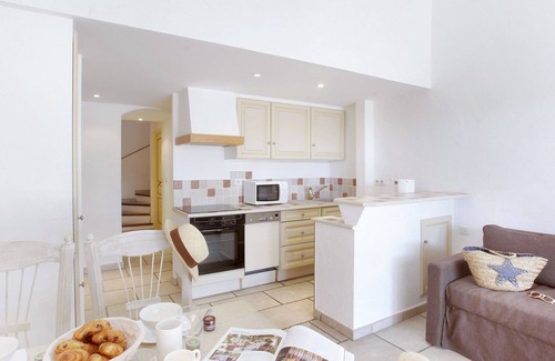 Gordes House | Odalys Référence La Bastide des Chênes by Interhome