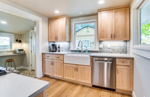 Palisade House | Off the Rails in Palisade Wine Country Retreat!