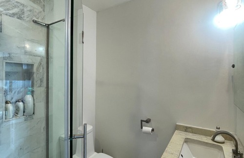 Hope Town House | Office Suite