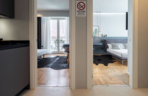 Padova Apartment | OFFICINE CAVOUR THE OAK TWO-ROOM APARTMENT