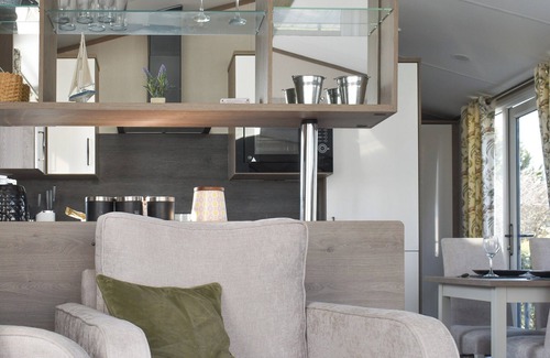 Layer Marney Cottage | Oh I do like to be beside the seaside.