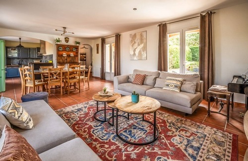 Carcassonne House | OIQIA Occitane