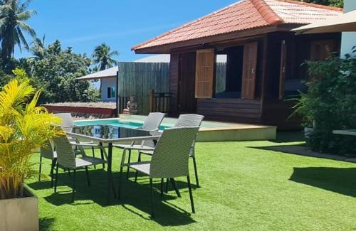 Haad Pleayleam Villa | Okian Villa - Mountain View and Privacy -