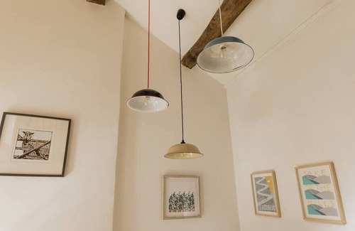 Hepworth Other | OLD BUTCHERS SHOP / 2 Bed Unique Retreat for Two Located in Holmfirth, West Yor