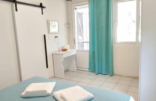 Skala Kallirachis House | Old Cafe Apartment