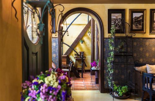 Khao San Hotel | Old Capital Bike Inn - SHA Certified