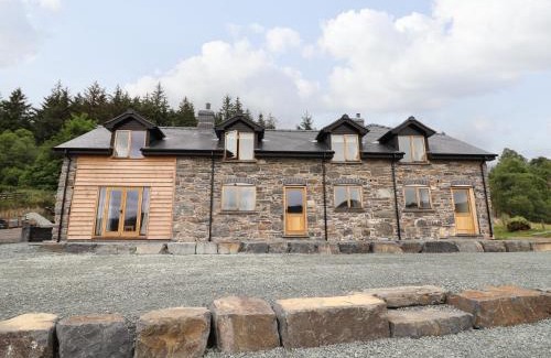 Llanwddyn House | Old Cart House