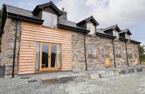 Llanwddyn House | Old Cart House
