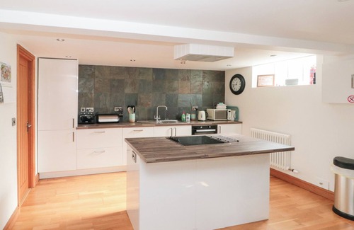 Cloughton Cottage | OLD CHAPEL, pet friendly, character holiday cottage in Cloughton
