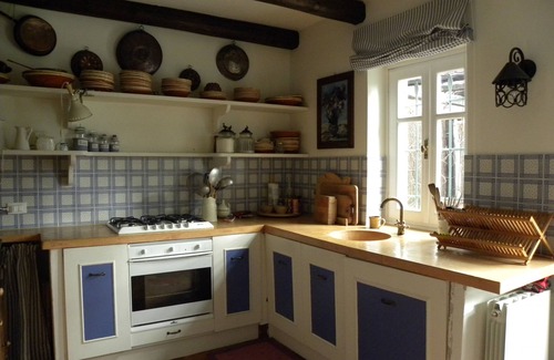 Gavi Cottage | Old house with pool and large garden in the hills of Gavi