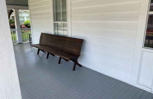 Latta House | Old Home in the Hub of Latta