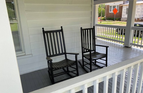 Latta House | Old Home in the Hub of Latta