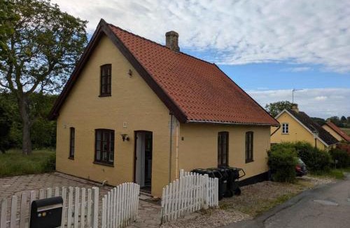 Tranekaer House | Old Local House From 1904 With Natural Garden