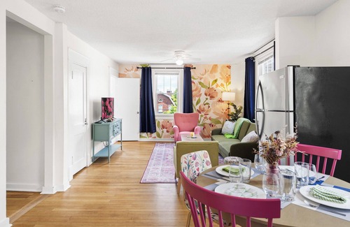 Durham House | Old North Durham 1BR Sleeps 4