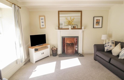 St Ishmaels House | Old Post Cottage