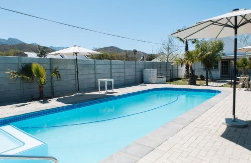 Ladismith Bed & Breakfast | Old Posthouse Guest Accommodation