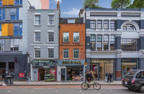 St Luke's Apartment | Old Street Apartments By Morethanstays