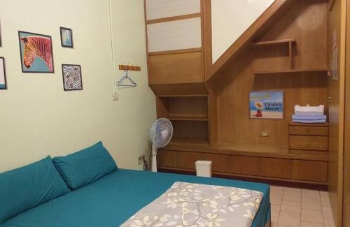 Chaozhou House | Old street little house