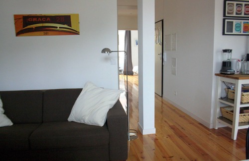 Alfama Apartment | Old Town of Lisbon, stunning 180º view of Castelo, 3-room apartment with terrace