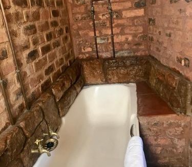 Dullstroom House | Old Transvaal Inn Accommodation