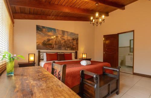Zona 13 Hotel | Ole España