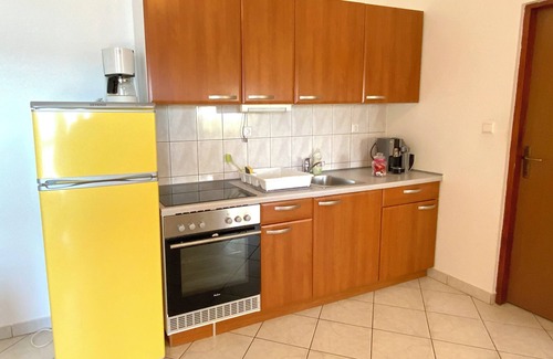 Simuni House | Olive House