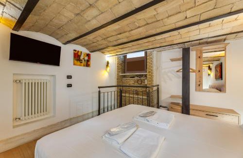 Rione VI Parione Apartment | Oliviero - Piazza Navona Apartment