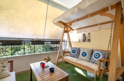 Argyroupoli Apartment | Olympus Grand Retreat with Jacuzzi