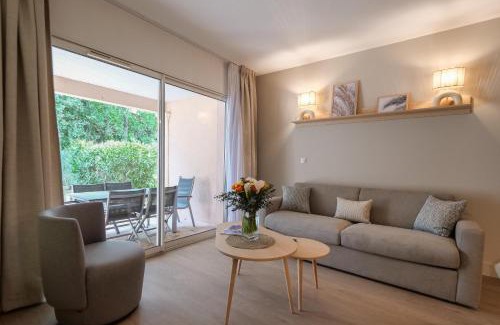 Cote d'Azur- French Riviera Apartment | Ombre des pins à Saint Tropez XIX