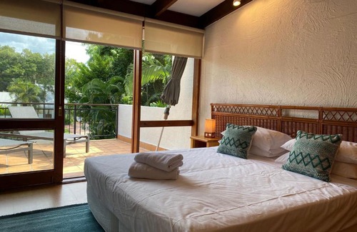Port Douglas Apartment | On the beach at Four Mile Spindrift