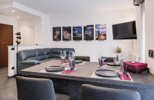 La Spezia Apartment | Onde di luce