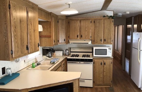 Harlingen House | One Bed RoomTravel trailer