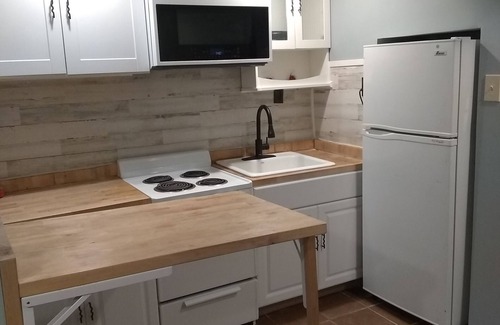 Olney-Oak Lane Apartment | One Bedroom Apartment JUST RIghT !