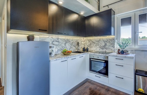 Milovcici Apartment | One bedroom apartment with balcony Milovcici, Krk (A-19352-b)