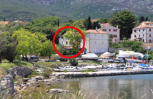 Nerezine Apartment | One bedroom apartment with air-conditioning Nerezine, Lošinj (A-330-b)