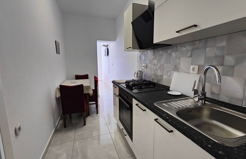 Metajna Apartment | One bedroom apartment near beach Metajna, Pag (A-6486-d)
