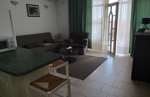 Medveja Apartment | One bedroom apartment near beach Medveja, Opatija (A-7722-b)