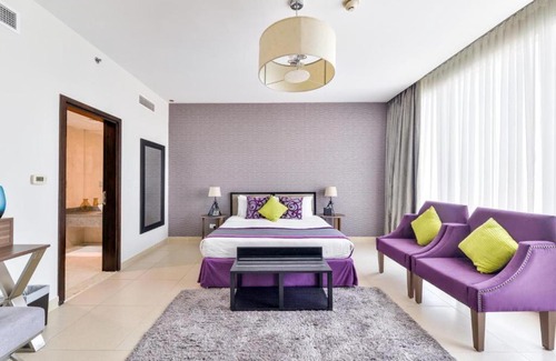 Trade Center Apartment | One Bedroom Apartment On SZR Near Wtc Metro By Luxury Bookings