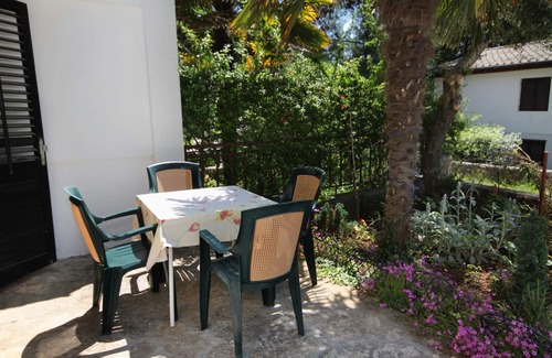 Artatore Apartment | One bedroom apartment with terrace Artatore, Lošinj (A-5377-b)