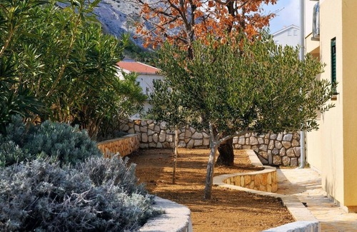 Bosana Apartment | One bedroom apartment with terrace Bošana, Pag (A-22692-b)