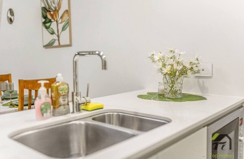 Wentworth Point Apartment | One Bedroom in Wentworth Point