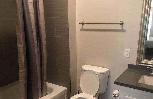 Valencia Condo | One bedroom luxury condominium
