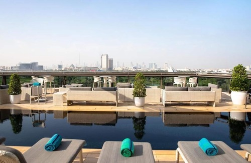 Garhoud House | One Bedroom Suite Near Aviation Club Garhoud By Luxury Bookings