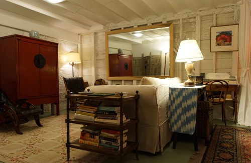 Cow Hollow Apartment | One of a kind,Charming, Artistic,Romantic Getaway in most desirable neighborhood